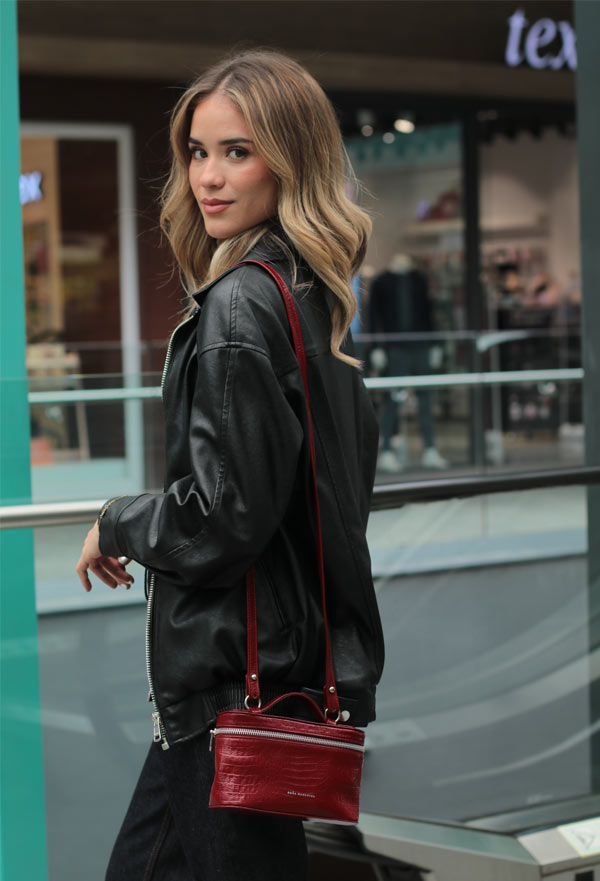 mia-croosbody-rojo